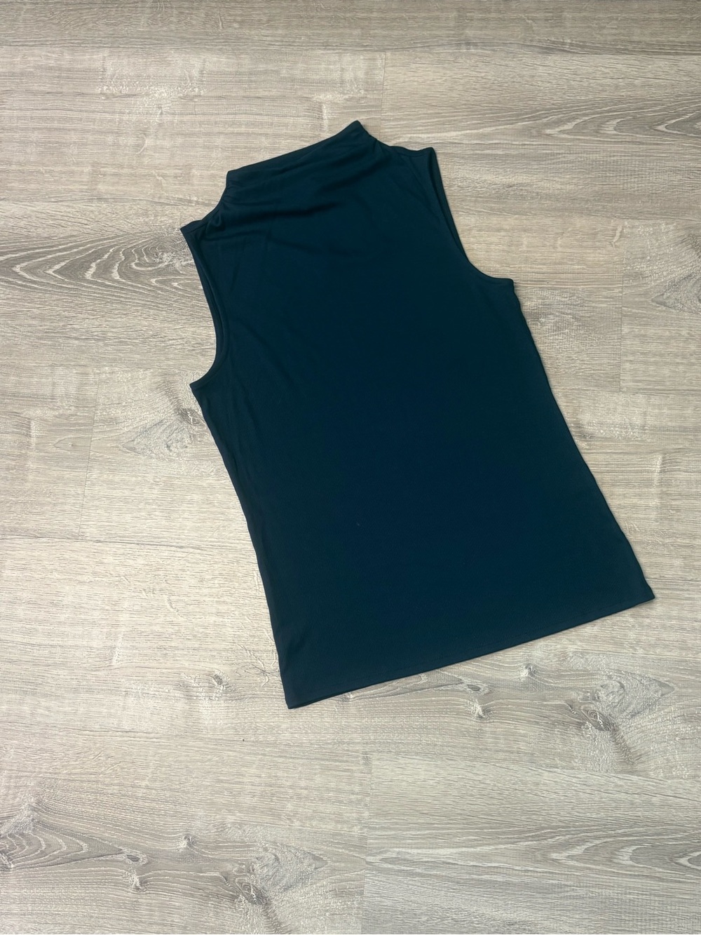 41 Hawthorn Mock Neck Tank